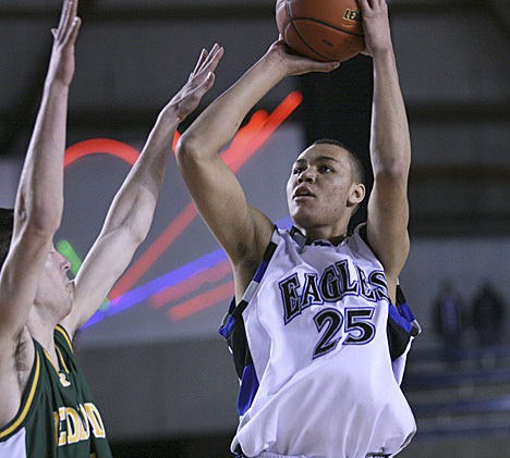 Federal Way senior Cole Dickerson is hoping to lead the Eagles back to the Tacoma Dome