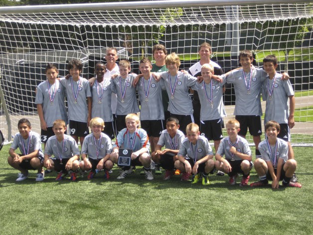 The Federal Way Storm ‘98 Green recently won the Seattle United Cup Tournament at the Starfire Sports Complex.