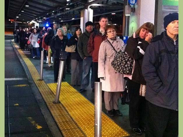 A typical morning line-up for the ST Express Route 577 bus at the Federal Way Transit Center.