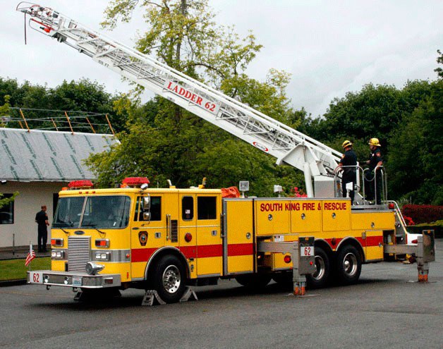 The South King Fire and Rescue Board of Fire Commissioners regrouped on Tuesday to discuss how they would replace their aging fire trucks