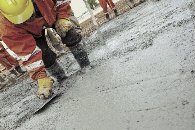 Washington State Department of Transportation maintenance crews will complete safety improvements on the westbound State Route 18 ramp this week.