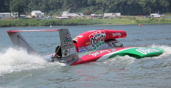 The Oh Boy! Oberto unlimited hydroplane and crew chief Mike Hanson won the 2012 Albert Lee Cup at Seafair Sunday on Lake Washington for the third year in a row. Hanson is a 1979 grad of Federal Way High School.