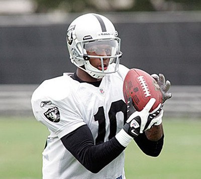 Federal Way High School graduate Shaun Bodiford made the Oakland Raiders' practice squad. The wide receiver/kick returner has been with five NFL teams during the past five years after starring at Portland State University.