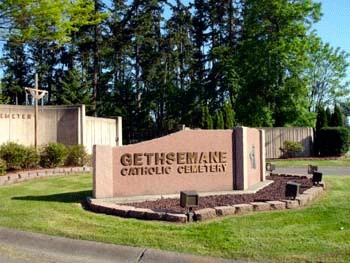 Gethsemane Catholic Cemetery in Federal Way will host a Memorial Day remembrance on Monday as part of a national celebration.