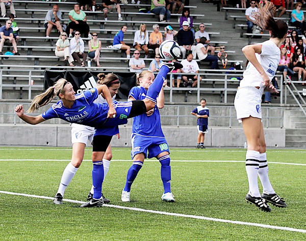 Federal Way High School grad Justi Baumgardt and the Seattle Sounders Women will play in the W-League's Final Four starting Friday at the Starfire Sports Complex in Tukwila. The Sounders will take on the Ottawa Fury at 7 p.m.