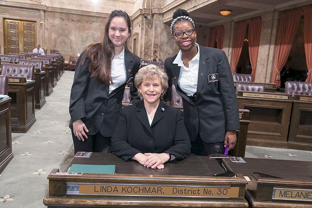 Rep. Linda Kochmar sponsored two Federal Way students in Olympia on March 2-6.