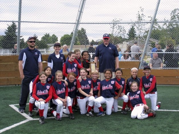 The Federal Way National 9-10 softball team includes Abigail Cretti