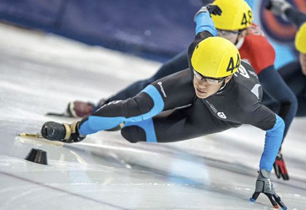 Federal Way native JR Celski won both the 1