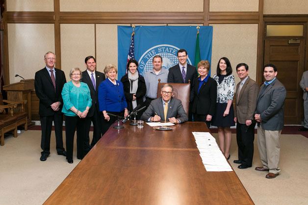 Gov. Jay Inslee signs House Bill 1279 into law