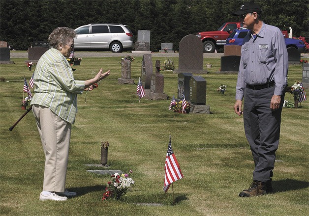 A scene from Memorial Day 2009 at Gethsemane Cemetery