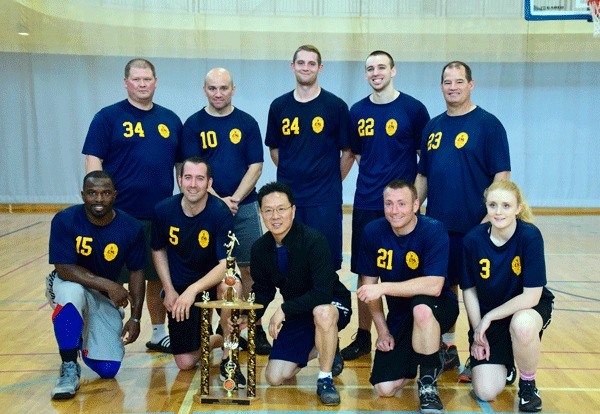 FWPD poses with their trophy after defeating SKFR 50-46 on April 9