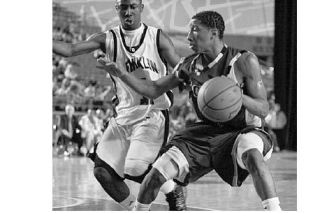 Federal Way High School senior guard Jeff Forbes averaged 12 points a game last year’s second-place Eagles team. He will officially sign with Eastern on Nov. 12.