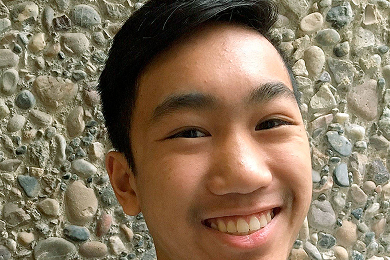 Federal Way Mirror Male Athlete of the Week: Kevin Ta