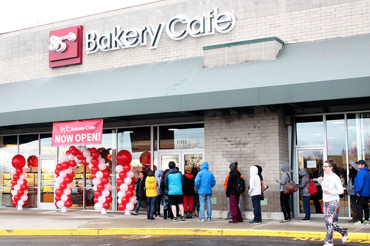 Internationally popular bakery cafe chain opens doors in Federal Way