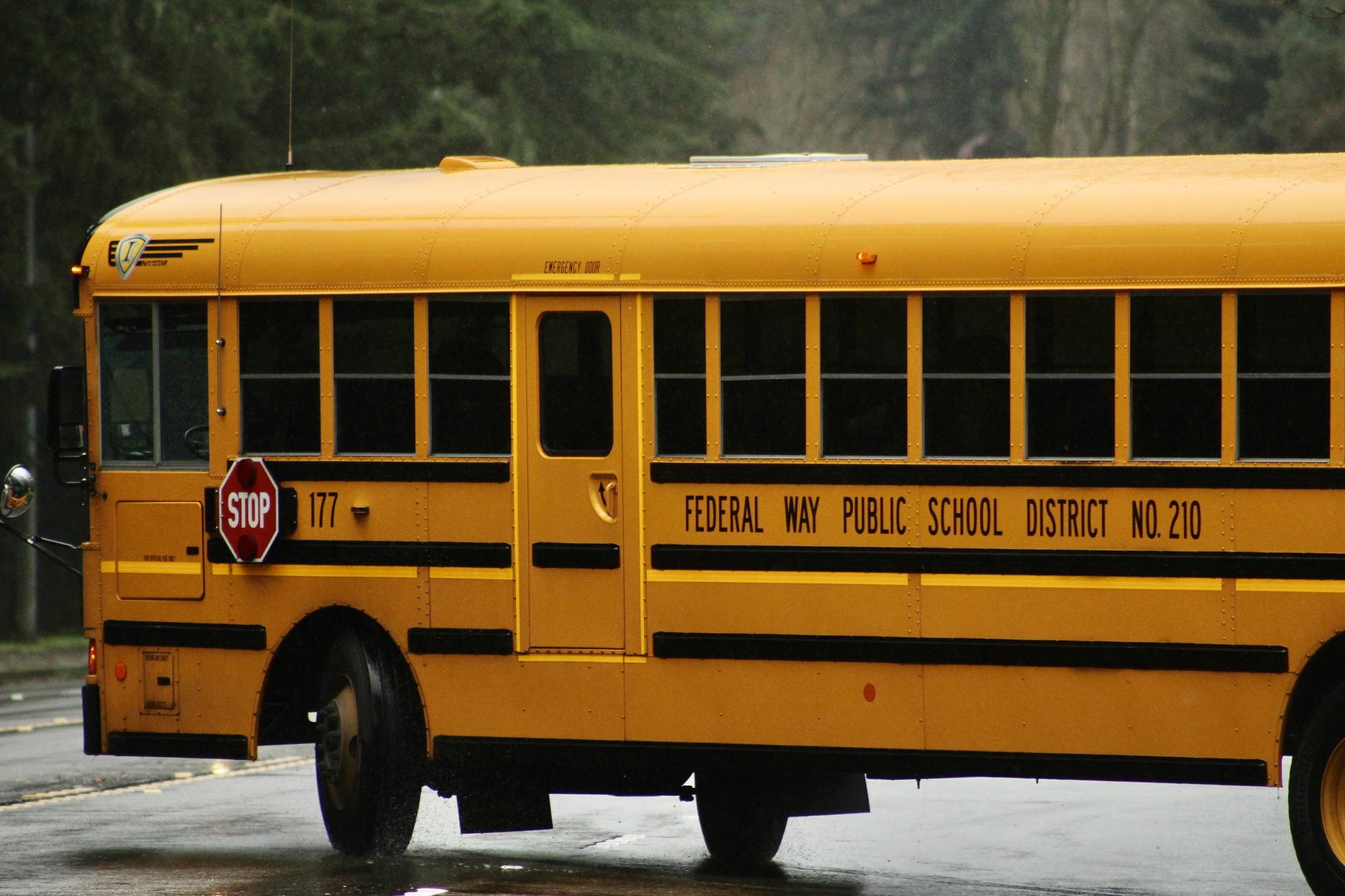 Federal Way Public Schools announces continued learning during pandemic-related cancellation