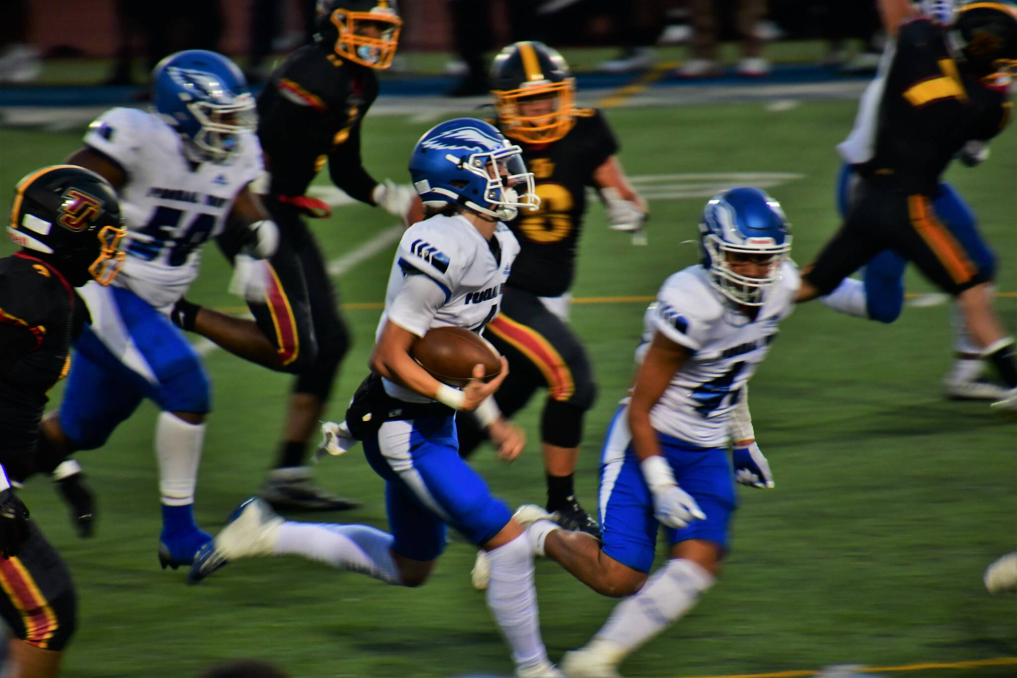 The Thomas Jefferson Raiders hosted the Federal Way Eagles on Sept. 9 at Memorial Stadium. The Eagles were able to capitalize on a couple punt returns for touchdowns early in the game and cruised to a 33-0 win. Photos courtesy of Bruce Honda