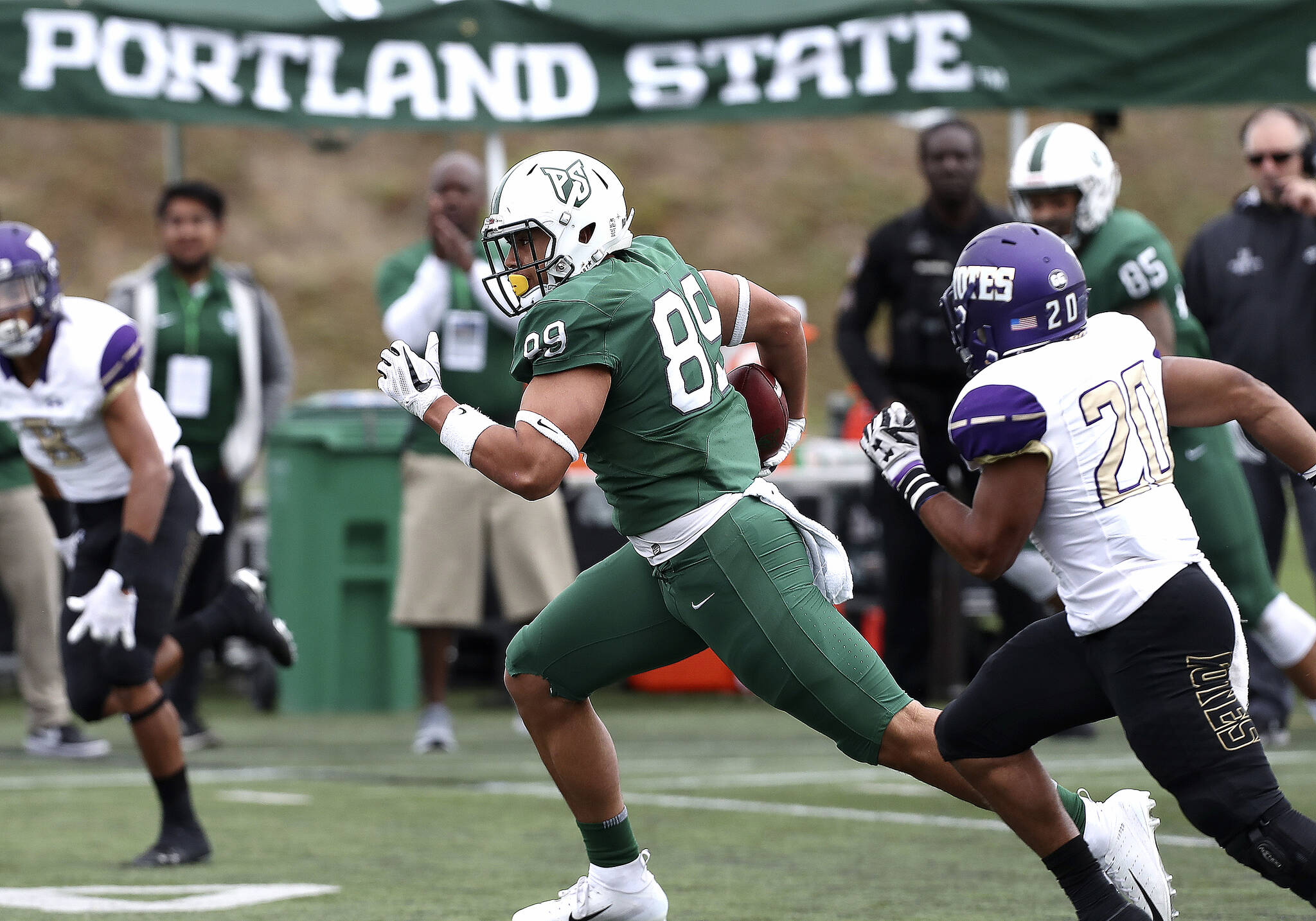 Charlie Taumoepeau, No. 89, outruns a defensive back in a home game while playing for Portland State. Photo courtesy of Larry Lawson