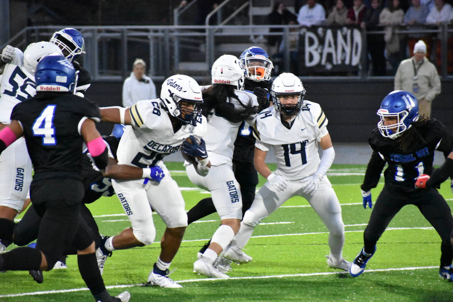 Football: Decatur beats FW Eagles in regular season finale | Federal ...