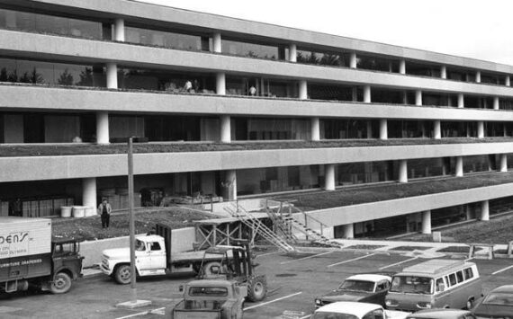 Weyerhaeuser’s Federal Way headquarters nearing completion in 1971. Photo provided by the Historical Society of Federal Way
