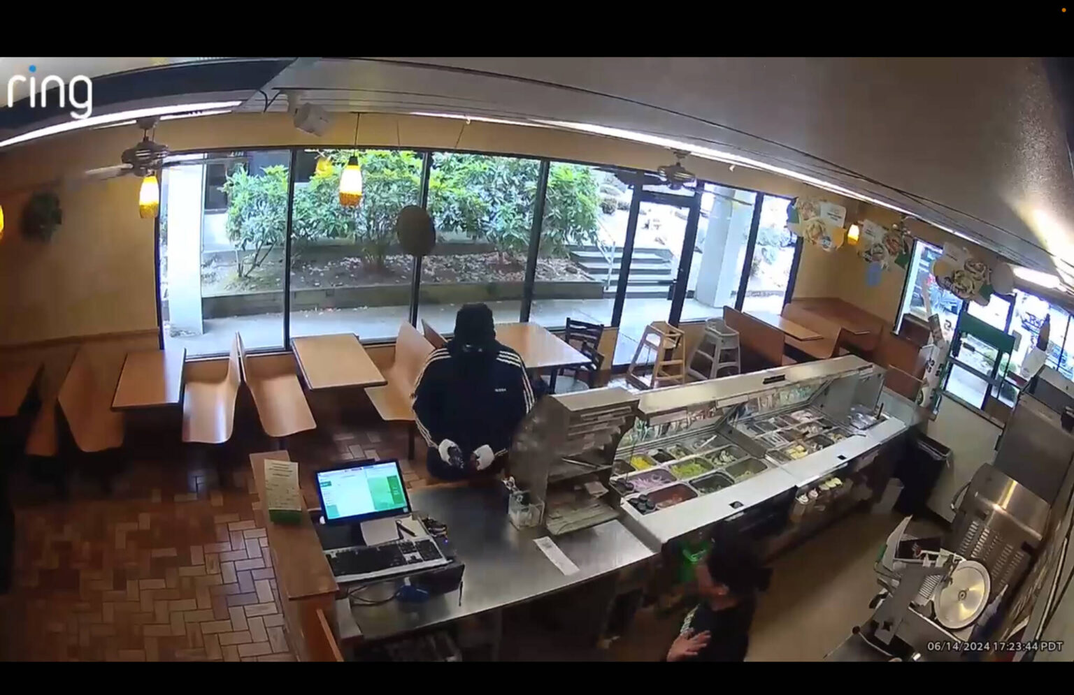 Subway On 1st Avenue Robbed At Gunpoint, No Suspect | Federal Way Mirror