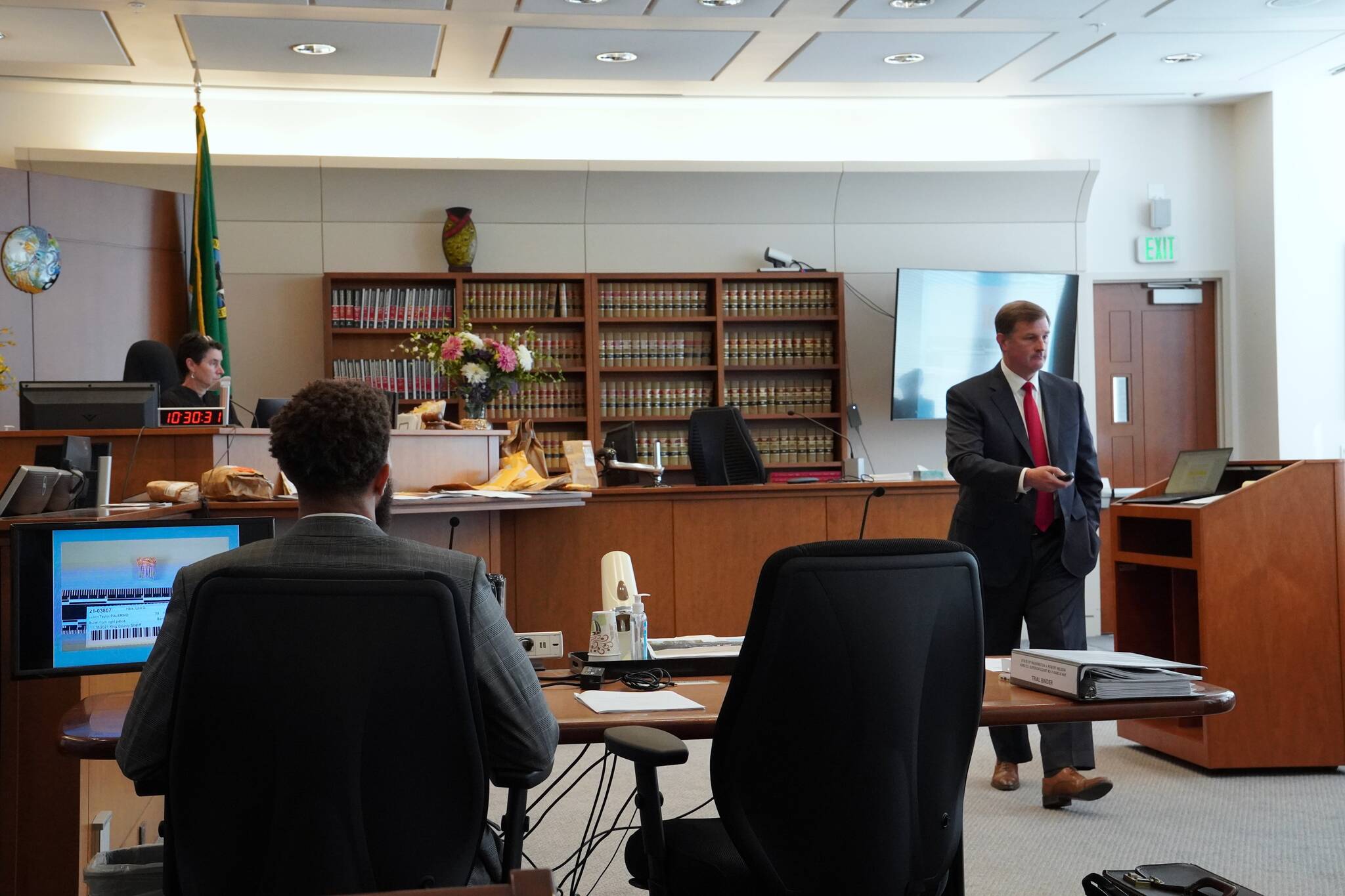 Robert Nelson III at trial while his attorney Tim Lewis delivers closings statements. Photo by Joshua Solorzano/The Mirror