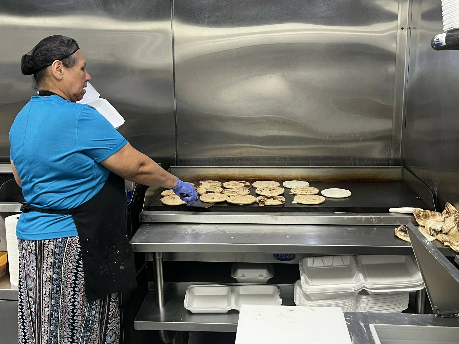 Mi Chalateca serves El Salvadorian food right off Pacific Highway at 1610 S. 341st Place in Federal Way. Photos by Max Burchi/The Mirror