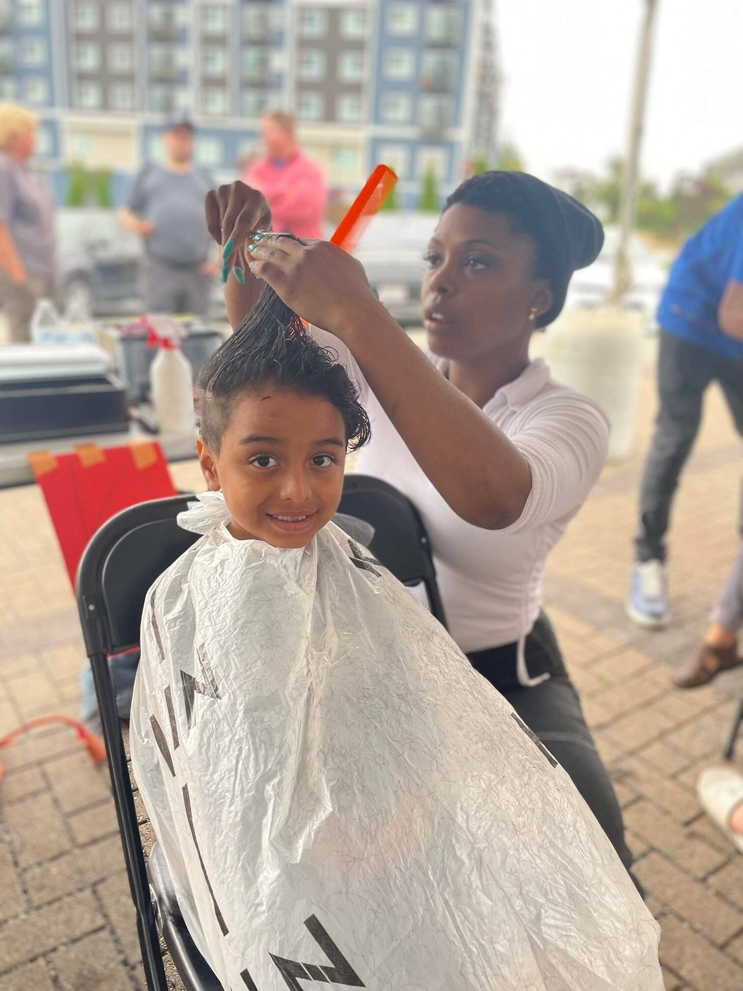 Over 200 haircuts were given out in 2023; this year hairstylists and barbers want to give out 500 free haircuts for Federal Way students. Photos courtesy of Bella Red Salon