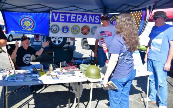 Friendly faces and local vendors can be found every Saturday at the Federal Way Farmers Market. Photo courtesy of Bruce Honda