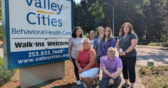 Federal Way Clinic staff outside the clinic. Photo courtesy of Valley Cities Behavioral Health Care.