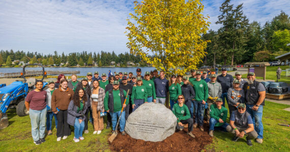 The “Planting a Better Tomorrow” event took place Saturday, Oct. 5m at Steel Lake Park. Courtesy photo by Maurice Photo Inc.