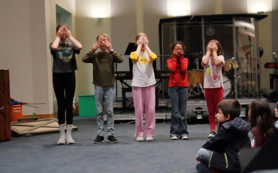 Young actors rehearse for the upcoming production of “The Wizard of Oz” by St. Luke’s Theatre in Federal Way. Photo by Keelin Everly-Lang / the Mirror