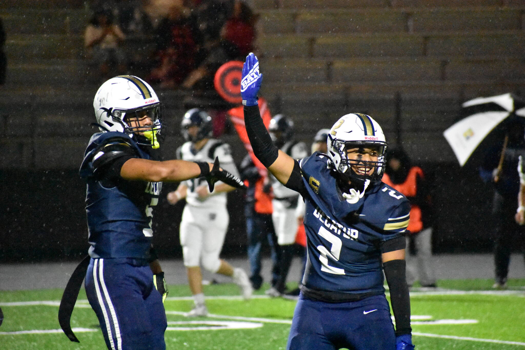 Decatur defenders Jasonni Prum (right) and Sefa Leapai celebrate a sack. Ben Ray / The Mirror