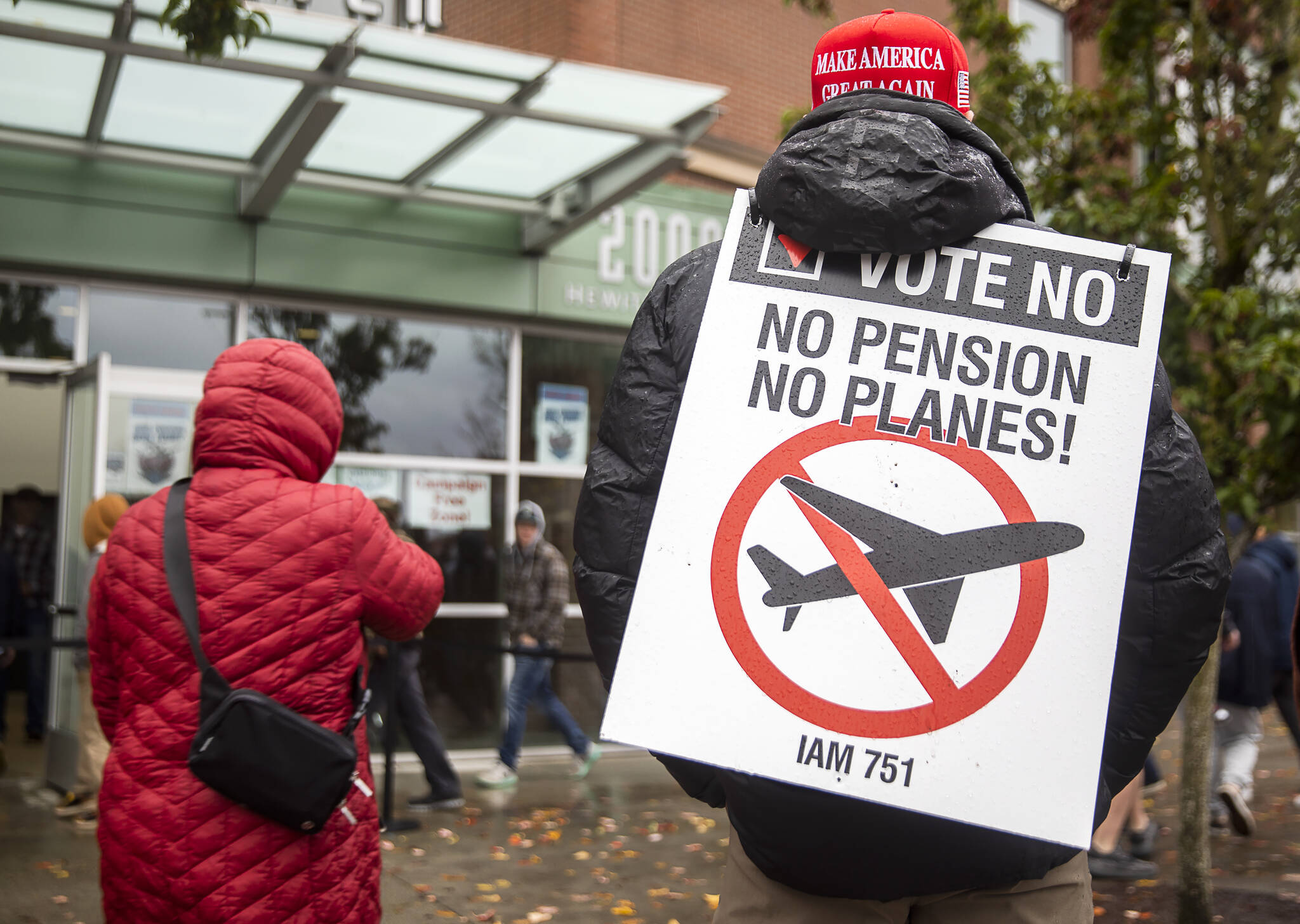 Boeing Machinists approve contract, ending 52day strike Federal Way