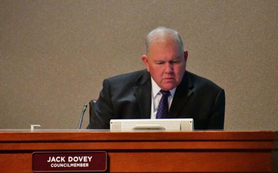 Councilmember Jack Dovey at the Jan. 21 council meeting. Photo by Bruce Honda.